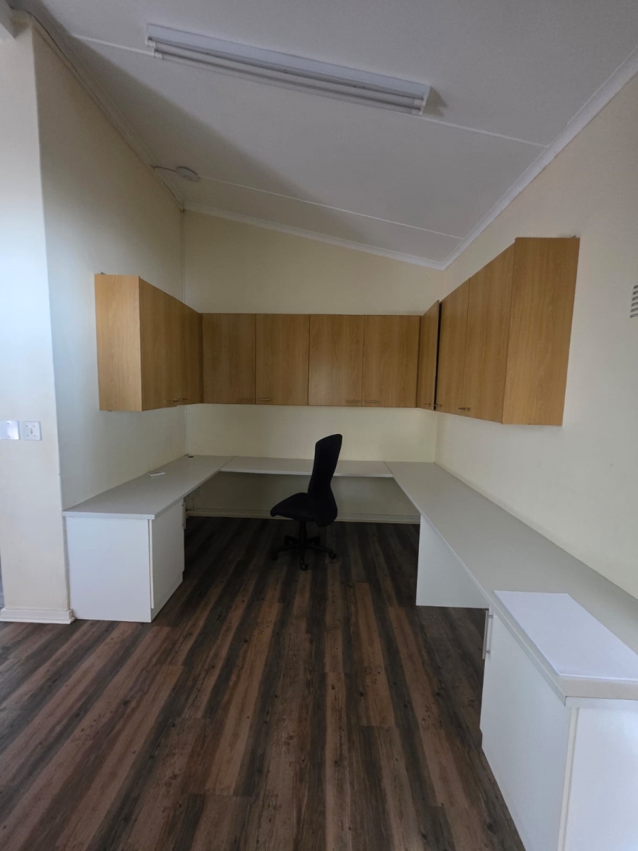 4 Bedroom Property for Sale in Fort Gale Eastern Cape